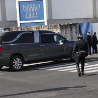 Trasladan los restos de Martha Erika Alonso y Moreno Valle a funeraria