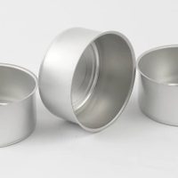 No tires las latas de atún y creá estas velitas navideñas súper económicas que realzan la deco en estas fiestas