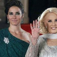 “Lo hago para cuidar a mi abuela”: el gesto de Juanita Viale con Mirtha Legrand ¡Incondicional!