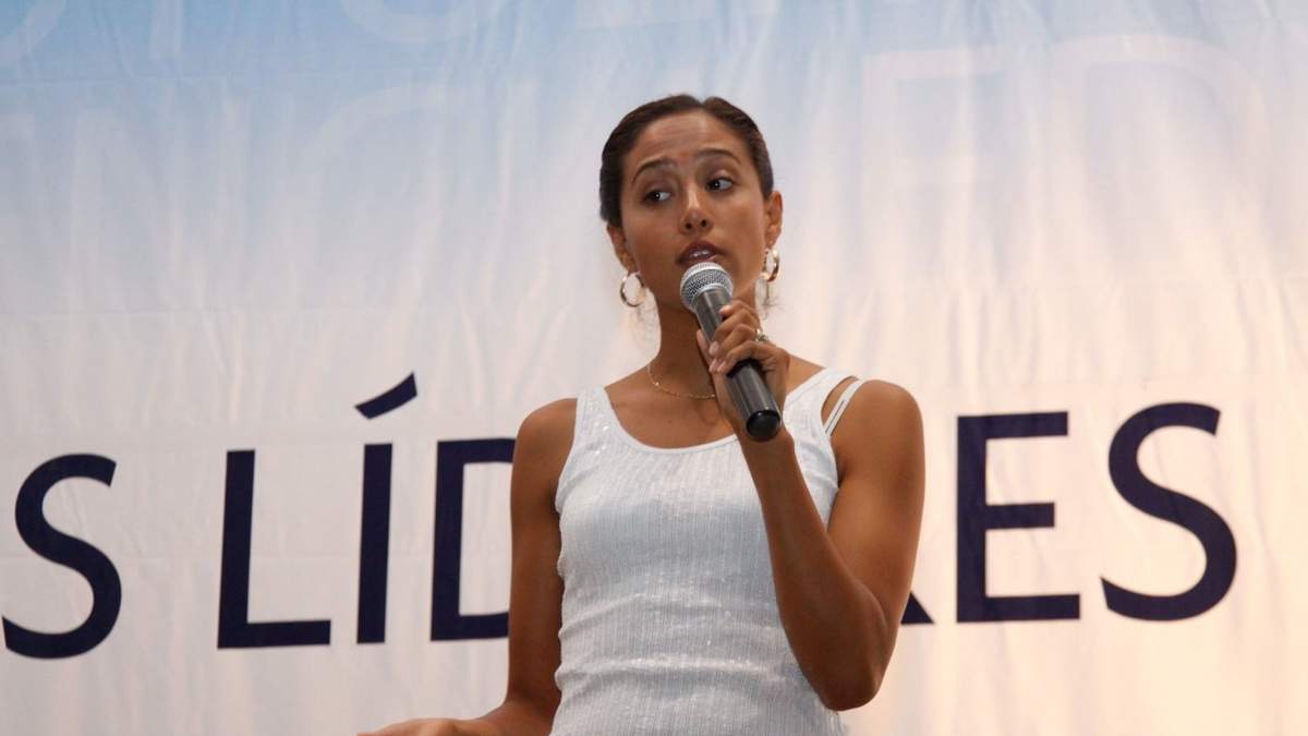 Iridia Salazar