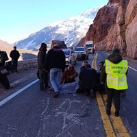 Un accidente en alta montaña demoró el tránsito en el Corredor Internacional