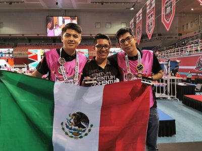 Alumnos de Oaxaca conquistan los primeros lugares del RobotChallenge 2019