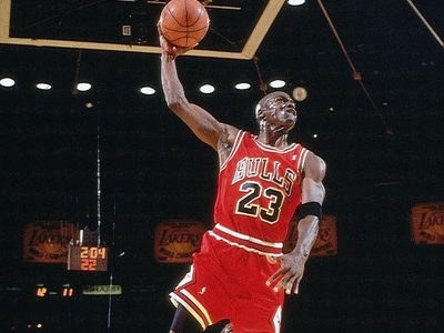 Ben Affleck y Matt Damon preparan una película sobre el fichaje de Michael Jordan por Nike