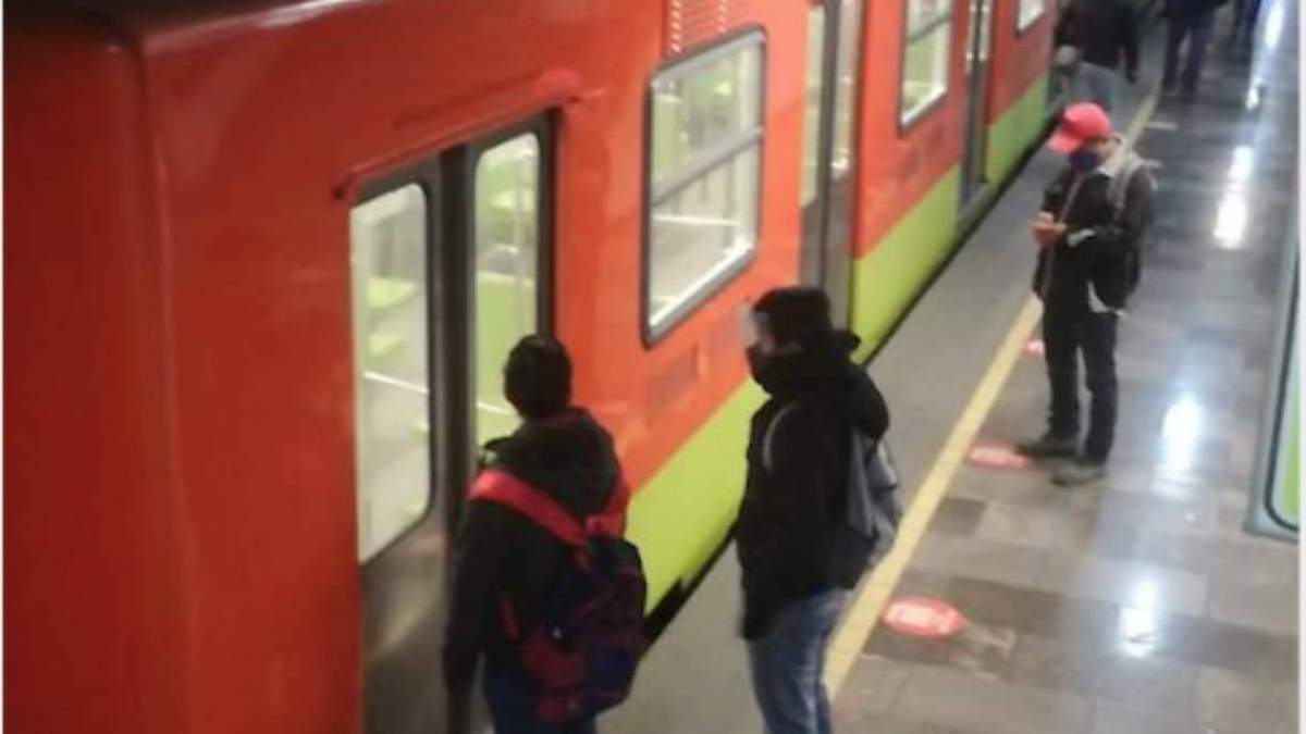 Pasillos del metro en CDMX