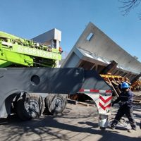Caída de trabe para el Trolebús Elevado colapsa la avenida Ermita Iztapalapa