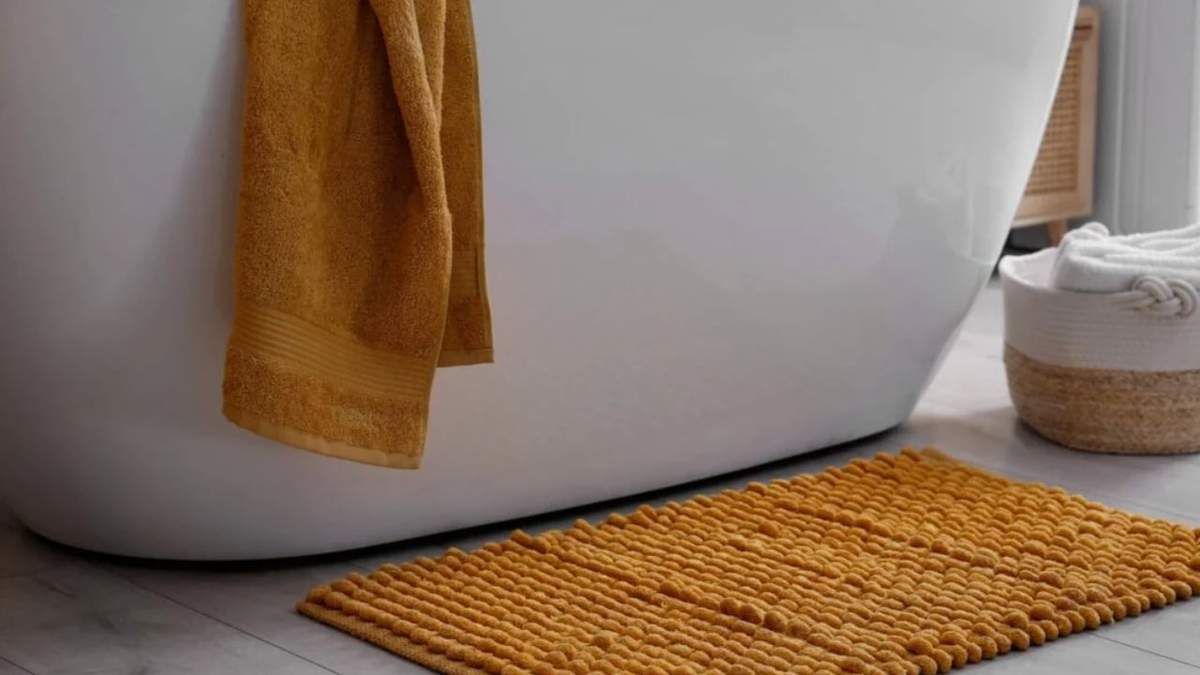 Alfombra del baño. Fuente: (Instagram)