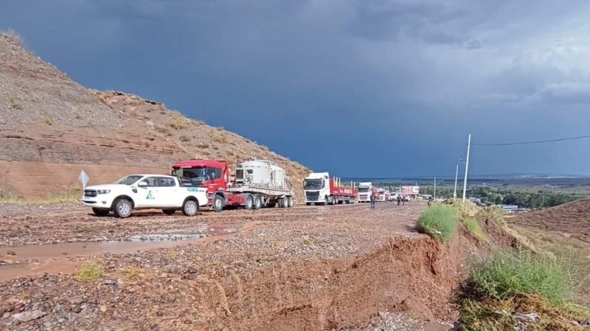 Ruta provincial 7, a la altura de Añelo. Fuente: (Facebook)