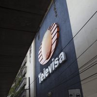 Moody’s baja la calificación de Televisa