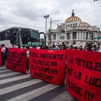 Normalistas de Teteles en Puebla exigen destituir a directivos y mantienen control del plantel