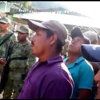 Campesinos retienen a soldados en Ayutla, Guerrero; exigen entrega de fertilizante