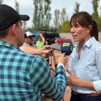 Julieta Corroza destacó el trabajo territorial: "No tomamos decisiones desde un escritorio en Neuquén Capital"