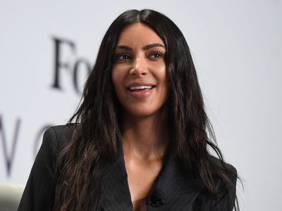 Volteó página: Kim Kardashian se dedica de lleno a sus empresas y ostenta nuevos lanzamientos