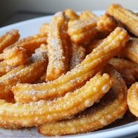 Churros exprés sin freír: facilísimos de hacer en casa, para disfrutar calentitos este domingo tan frío
