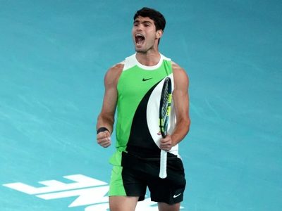 Carlos Alcaraz se coronó campeón del Abierto de Australia tras vencer a Novak Djokovic