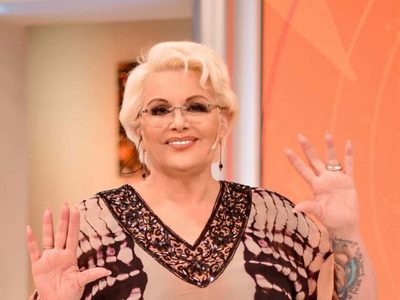 Colores claros y comodidad: así decoró Carmen Barbieri su departamento