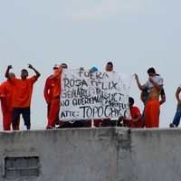 Internos de Topo Chico y Apodaca exigen la renuncia de la directora de reclusorios