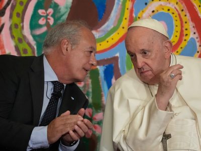Papa designa arzobispo de Buenos Aires y anuncia que visitaría Argentina