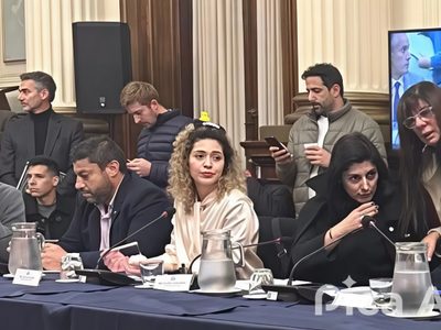 Tres diputados de LLA rompieron el bloque y formaron un nuevo espacio con Arrieta