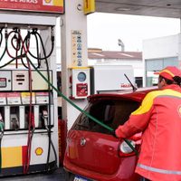 Shell y Puma se suman a YPF: anunciaron un aumento en sus naftas