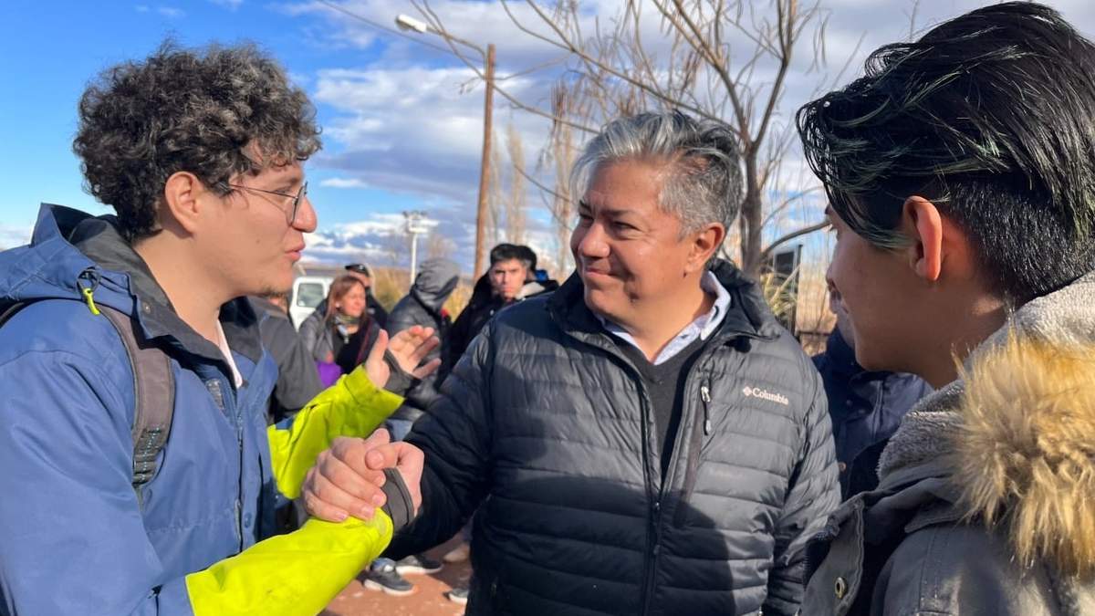 Candidato a gobernador Rolando Figueroa. Fuente: (Facebook)