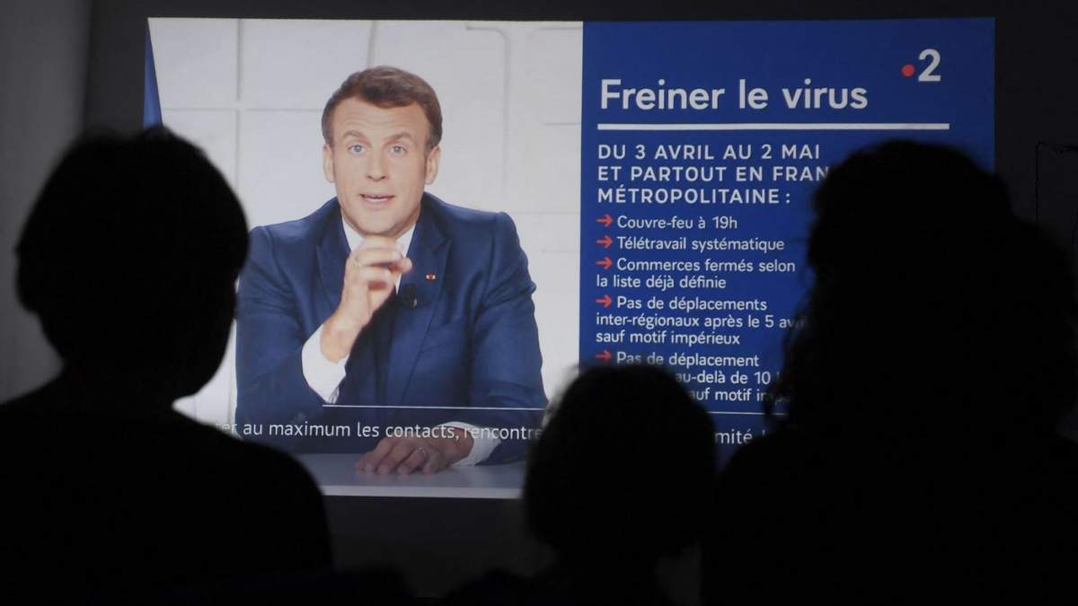 Rueda de prensa del presidente de Francia, Emmanuel Macron. Fuente: (Twitter)
