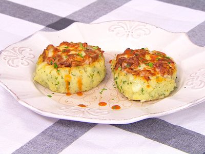 Niditos de papa rellenos de pollo: la jugosa y calentita receta que tenés que preparar para la cena