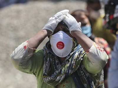 Un fuerte terremoto sacude a la India en medio de la terrible crisis por la pandemia