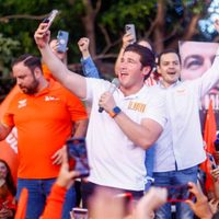 Juez ordena a Samuel García arreglar disputa por interino de NL o no se va a precampaña