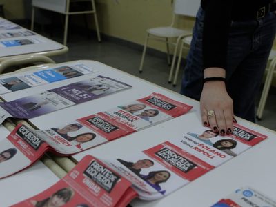 Buscan suspender las PASO en Buenos Aires y fijar que haya elecciones concurrentes