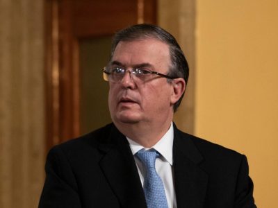 Es falso que integrantes de caravana migrante llegarán a EU: Ebrard
