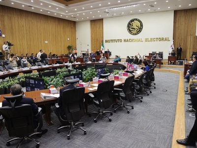 El INE declara la extinción formal del PRD tras su debacle electoral