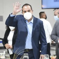 Fiscalía Anticorrupción cuestiona permiso de Cuauhtémoc Blanco para ausentarse 15 días