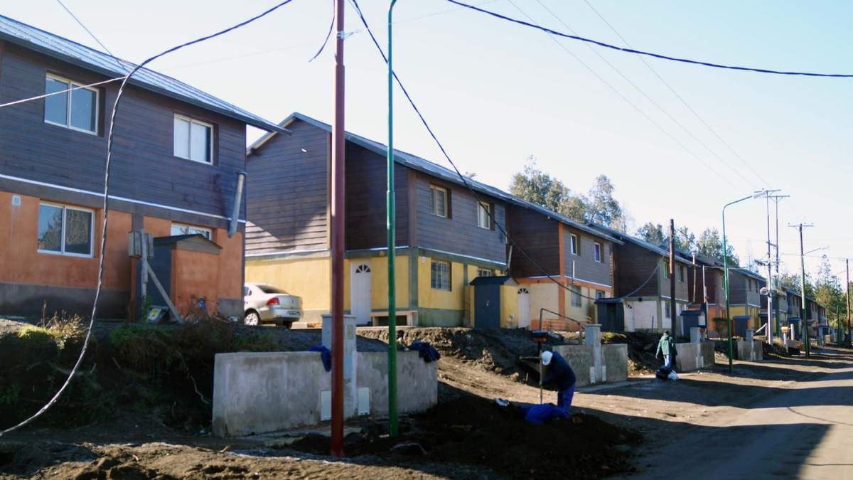 Barrio 64 viviendas de Villa La Angostura. Fuente:(Twitter)
