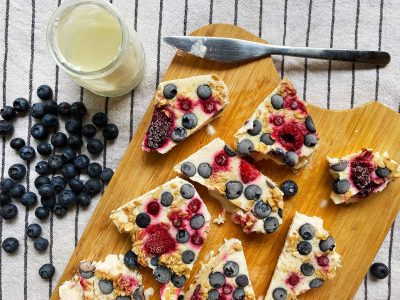 Carlota de arándanos: con solo 3 ingredientes prepará este irresistible postre, como los comprados