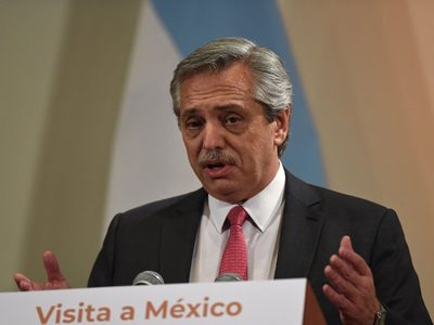 Alberto Fernández bancó a González García: tildó de "payasada" a las 15 denuncias en su contra
