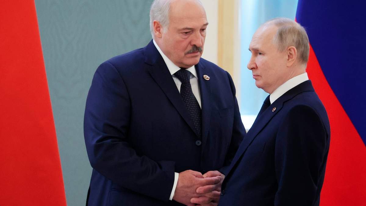 Alexander Lukashenko y Vladímir Putin