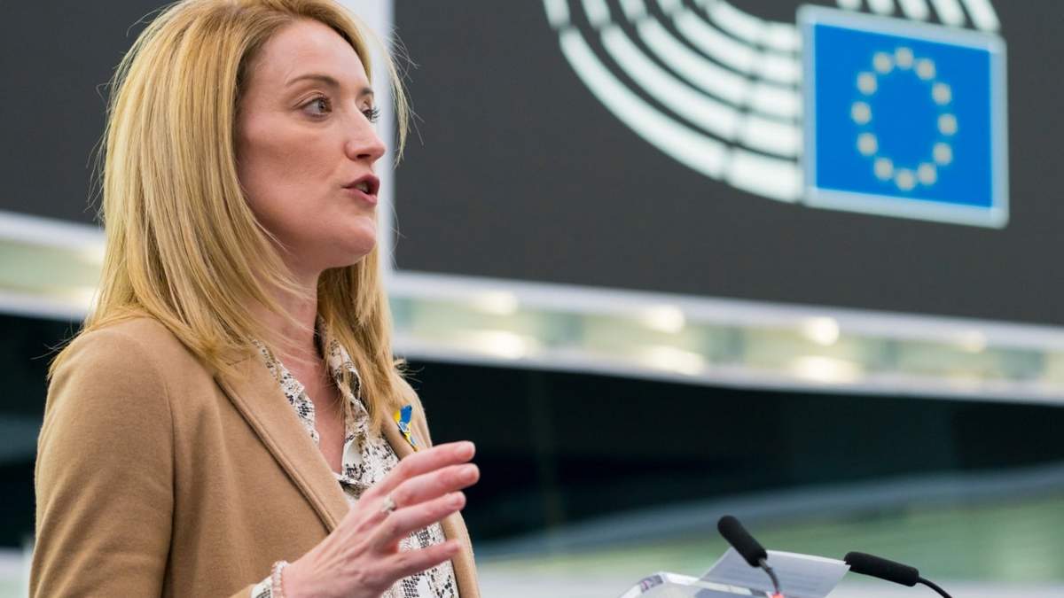 La presidenta del Parlamento Europeo, la conservadora maltesa
