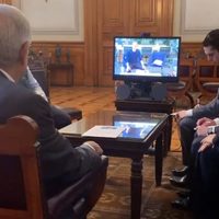 AMLO invita a Mark Zuckerberg como socio de conectividad en México (Video)