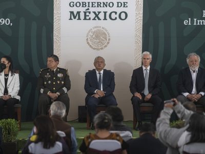 Ejército, dispuesto a abrir archivos de la “Guerra Sucia” a Comisión de la Verdad: AMLO