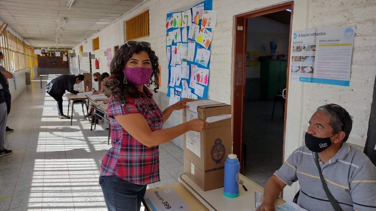 Priscila Ottón. Fuente: (Twitter)
