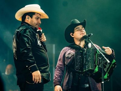 No podían cantar narcocorridos en Chihuahua: Julión Álvarez y Alfredo Olivas deben pagar multa