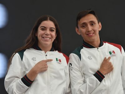 Emiliano Hernández y Alejandra Orozco son los abanderados de México para Juegos Olímpicos de París