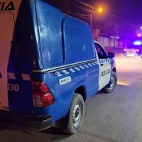 Dos familias protagonizaron un violento enfrentamiento en Centenario