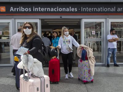 Chile se prepara para abrir las fronteras terrestres y aéreas: podría ser a fin de mes