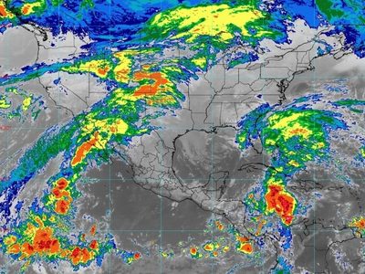 Lluvias muy fuertes prevalecerán en Chiapas y Baja California; habrá chubascos en siete estados