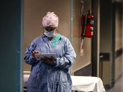 Ante la suba de casos de coronavirus: el personal de salud podría quedarse sin vacaciones