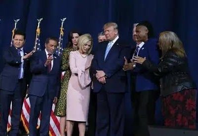 Los votantes evangélicos, el último gran bastión de Trump