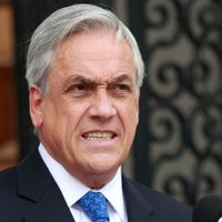 Más de la mitad de los chilenos está a favor de que Sebastián Piñera sea sometido a juicio político