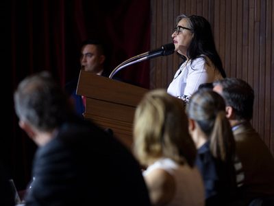 Norma Piña guarda silencio ante pregunta sobre carta de Luisa María Alcalde