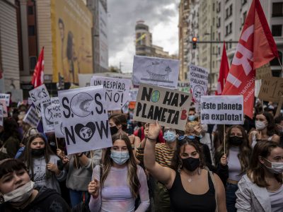 Aún se puede salvar al mundo, pero tiene que ser ya: cinco ideas para combatir el cambio climático